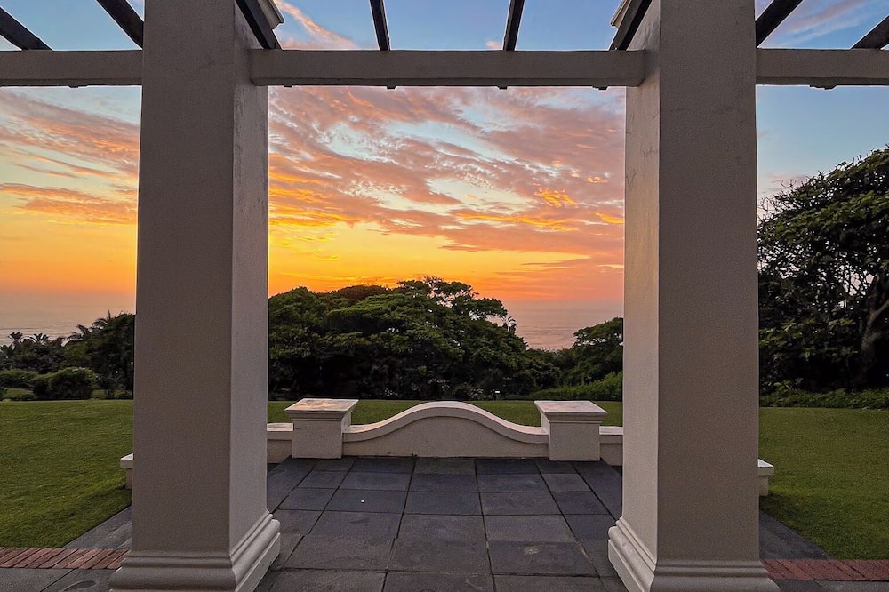 Botha House