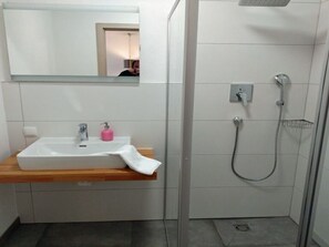Hair dryer, towels