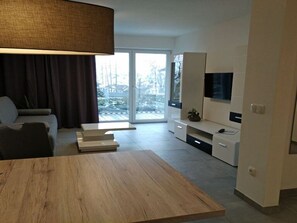TV