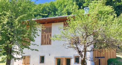 VILLA IAGRA, WHERE NATURE AND RELAXATION ARE AT HOME