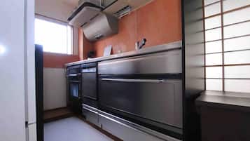 Apartment | Private kitchen | Fridge, microwave, stovetop, electric kettle