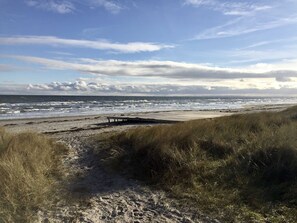 Imagen sin descripción, 5 de 64, botón