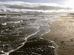 Imagen sin descripción, 4 de 64, botón