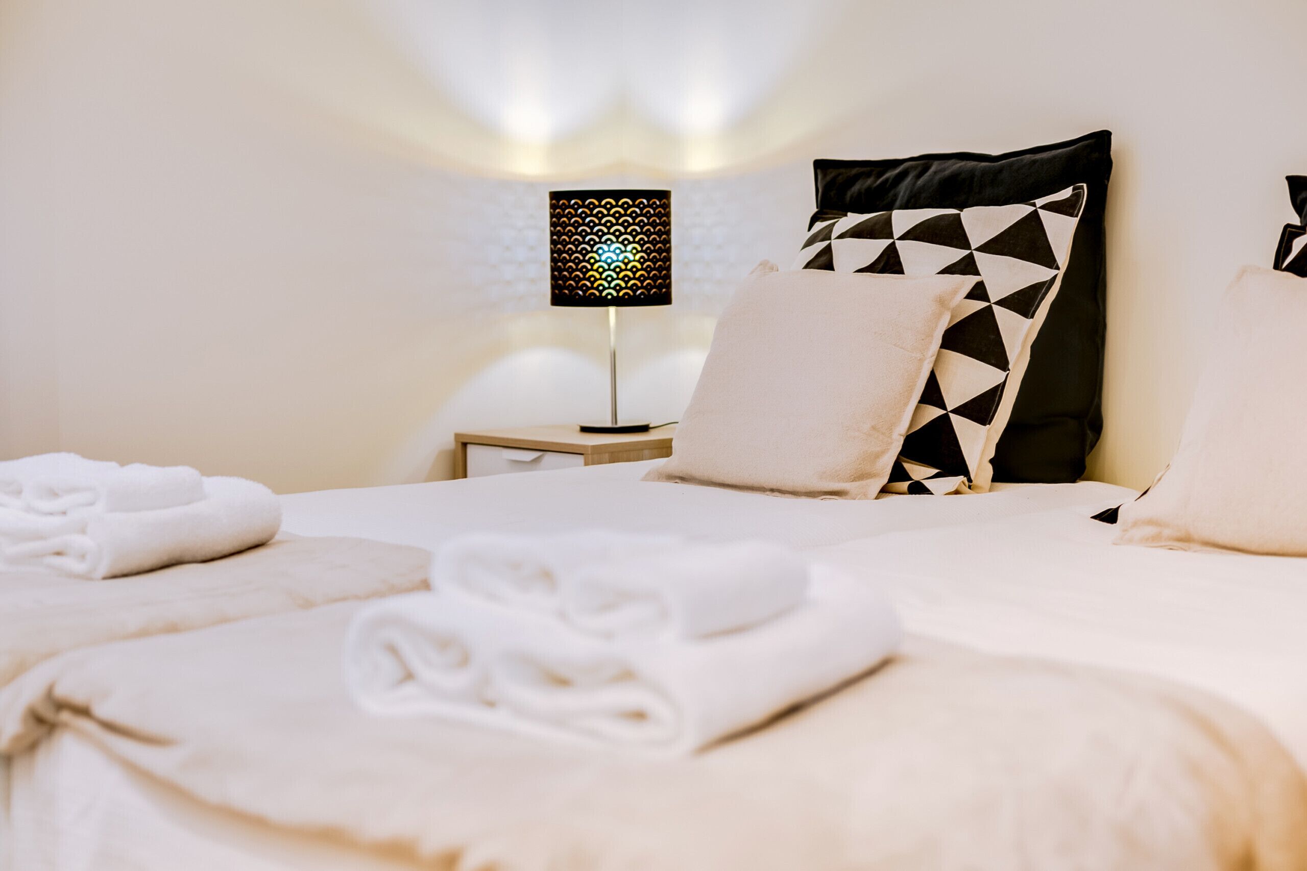 3 bedrooms, in-room safe, iron/ironing board, free WiFi