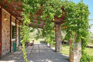 Terrace/patio - Authentic Cottage (Platanias)