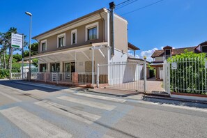 Front of property - Affittacamere Il Pineto (Capaccio-Paestum)