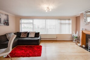 House | Living room