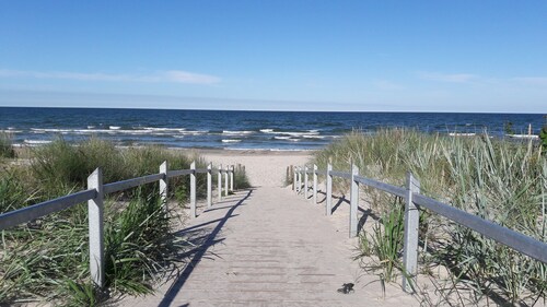 Apartment Meerliebe  2nd floor with balcony and sea view. 82m2 for 4 people + 瑩