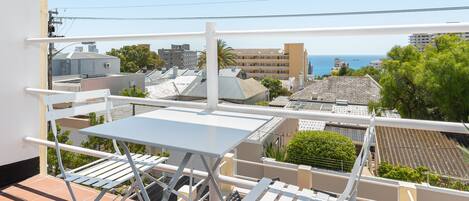 Family House, 4 Bedrooms | Beach/ocean view