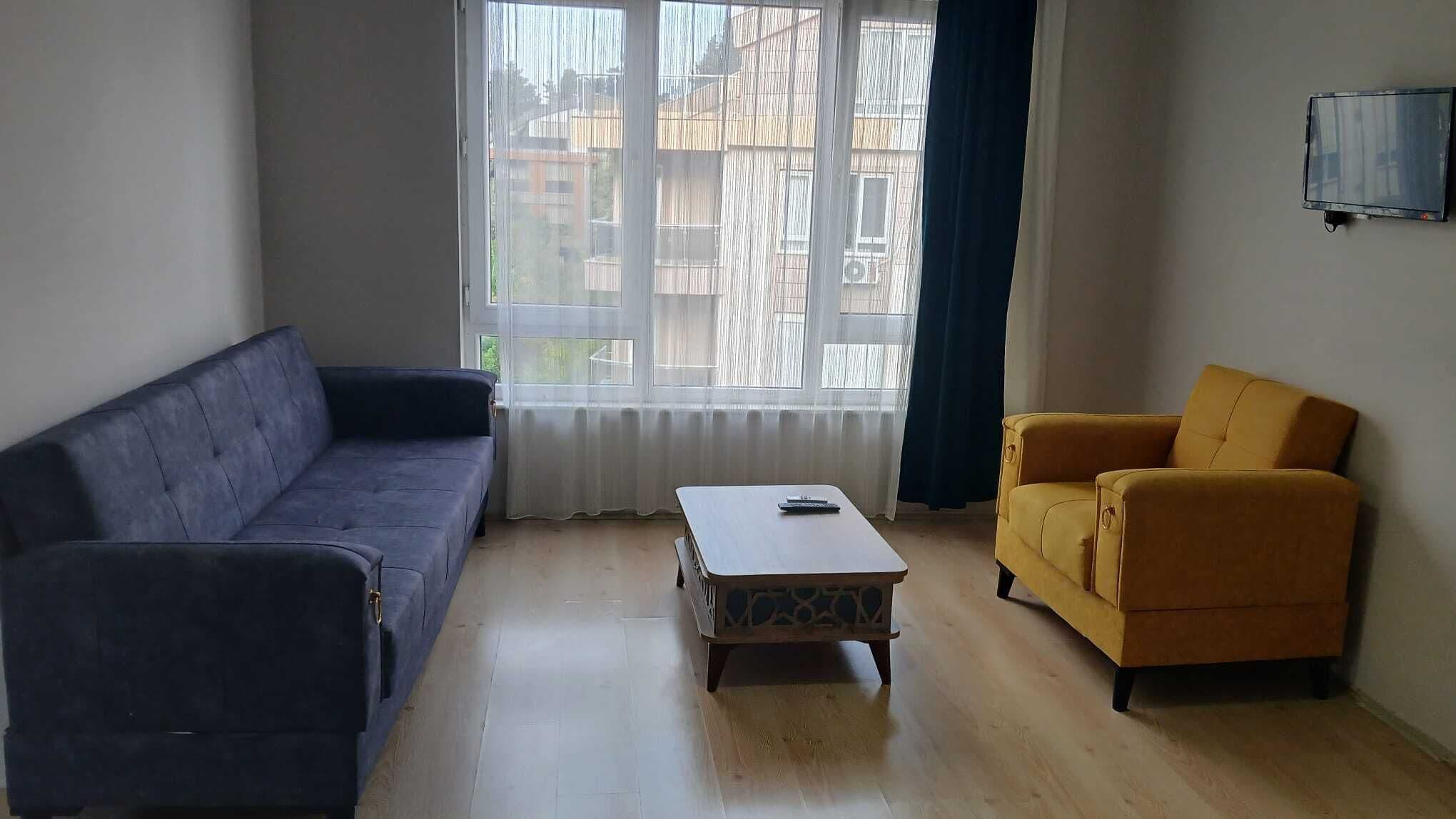 Suite, 1 soverom | Skrivebord, skrivebord for bærbar PC, wi-fi (inkludert) og sengetøy