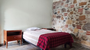 Wifi gratis y ropa de cama 