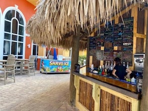 Bar (in der Unterkunft)