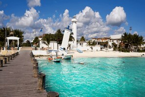 Beach/ocean view - Suites SanRey (Puerto Morelos)