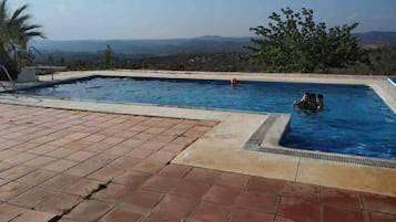 Piscine extérieure