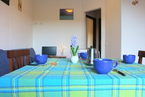 Dining - Three-room second floor apartment (Santa Teresa Gallura)