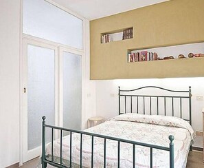 1 Schlafzimmer, Bügeleisen/Bügelbrett, kostenloses WLAN, Bettwäsche