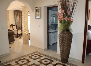 Villa (Multiple Bedrooms) | Property amenity