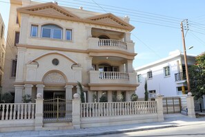 Villa (Multiple Bedrooms) | Property amenity - Imagine Renting Your Own 5 Star Private Cyprus Villa on the Beach, Paphos Villa 1410 (Ayia Marina Chrysochous)