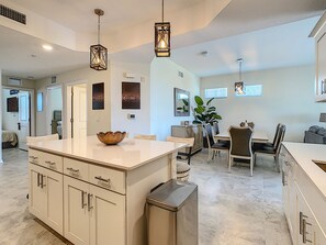 Dining - Spacious End-Unit Condo | Modern Open Floor Plan w/ Elegant Décor & Full Comfort | Minutes to Disney (Kissimmee)