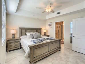 3 عدّة غرف نوم ومكواة/لوح كي وسرير سفر وواي فاي مجانًا