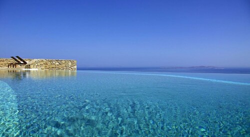 Villa Louise Catered provided