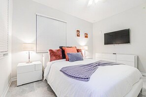 3 Schlafzimmer, Bügeleisen/Bügelbrett, Reisekinderbett, kostenloses WLAN