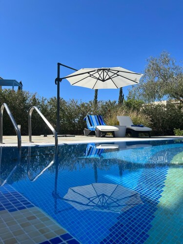  Beach Villa Private Pool A/C Wifi Tennis Court Sea Views Near Latchi 