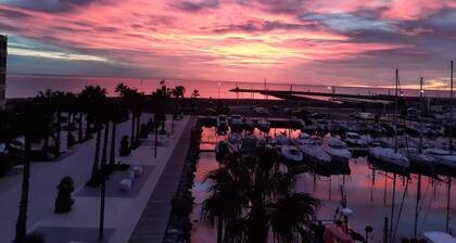 T2 on the port, terrace, private parking and orange fiber
