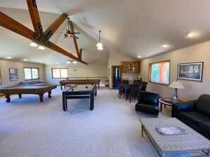 Smart TV, fireplace, offices