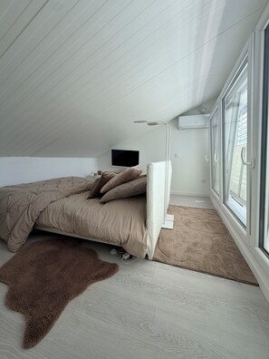 2 chambres, fer et planche à repasser, Wi-Fi, draps fournis