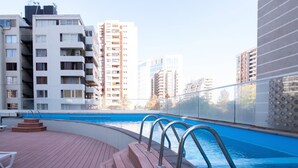 Piscina a l'aire lliure de temporada 
