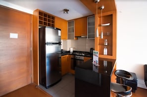 Apartment, 1 Doppelbett, eigenes Bad | Eigene Küche | Großer Kühlschrank, Mikrowelle, Ofen