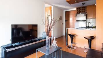 公寓, 1 张双人床, 私人浴室 | 私人厨房 | 大冰箱、微波炉、烤箱、茶具/咖啡用具