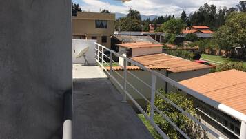 Comfort Room | Terrace/patio