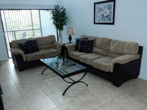 Condo, 1 habitación | Sala de estar