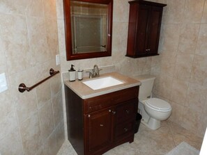 Bathroom - Modern Atrium Drive Condo (Orlando)
