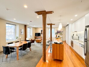 Interior - Luxury Hobart Waterfront Apartment (Hobart)