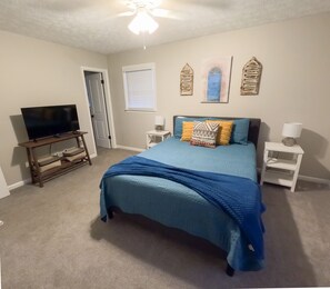 3 bedrooms, internet, bed sheets - Cozy Country Ranch home near LakePoint Sports (Cherokee County)