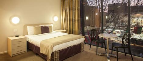 1 sovrum, strykjärn/strykbräda, wi-fi och sängkläder