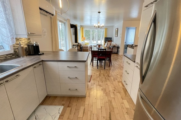 Open kitchen