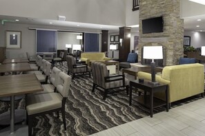 Interior - Staybridge Suites Phoenix East - Gilbert, an IHG Hotel (Gilbert)