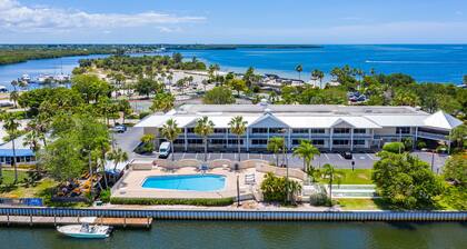 Fun, Peace and Relaxation on the Beach!