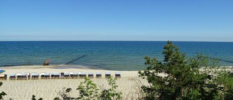 Tæt på stranden