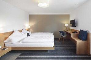 Unclassified image, 3 of 10, button