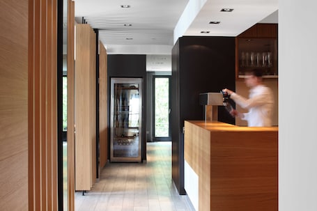 Lobby. Doppelzimmer - Hotel Hiller