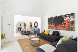 Smart TV - Villa Lemorè - Luxury villa in Puglia with seaview and private pool (Fasano)