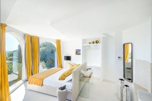 4 Schlafzimmer, Zimmersafe, Bügeleisen/Bügelbrett, kostenloses WLAN