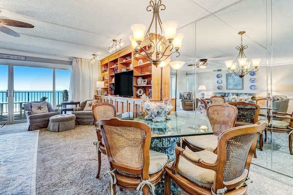 Condo, 3 Bedrooms | Interior