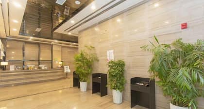 Platinum Celebrity Hotel