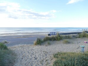 On the beach - Garden level T2+Cabin direct access to the sea (Cabourg)